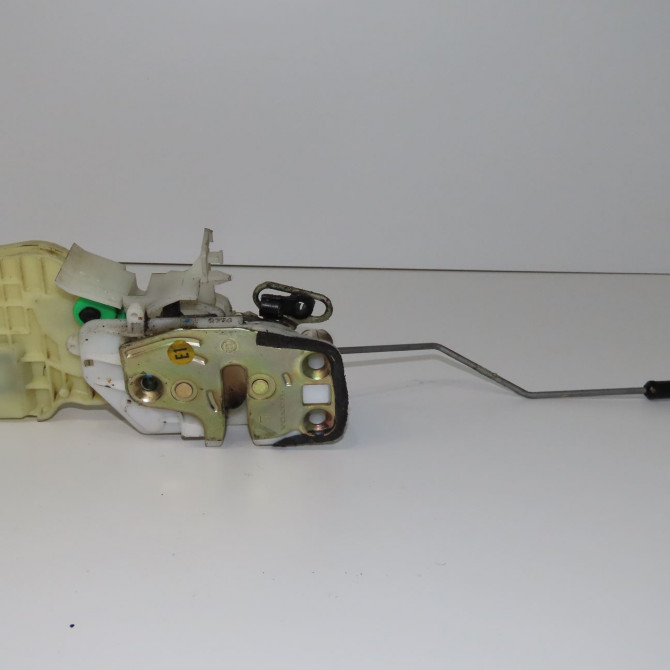 Serrure porte avg occasion HONDA JAZZ I Phase 1 01-2002->11-2008 1.4i 72152SENH02 2