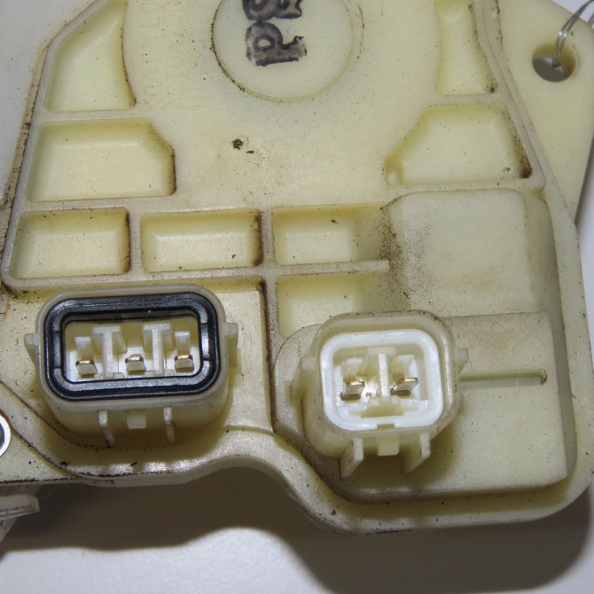 Serrure porte avg occasion HONDA JAZZ I Phase 1 01-2002->11-2008 1.4i 72152SENH02 4