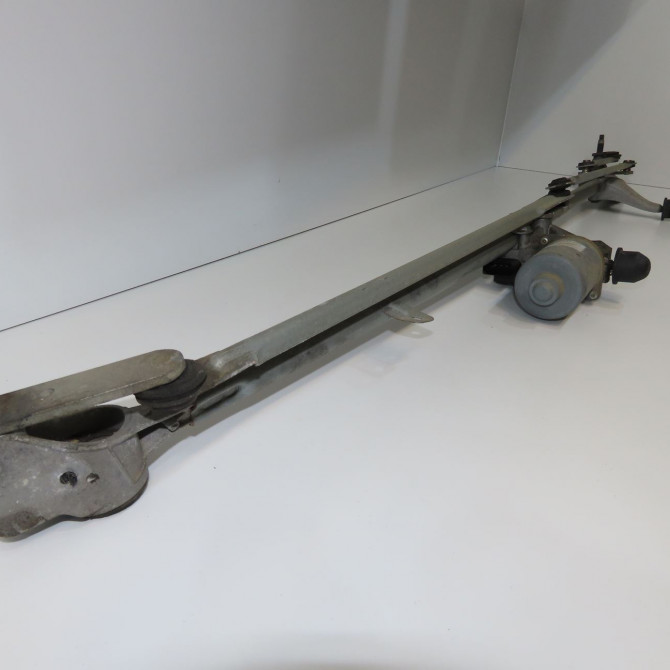 Moteur essuie-glace avant occasion FORD CMAX II Phase 1 09-2010->09-2015 1.6 TDCI 115ch 1888652 1