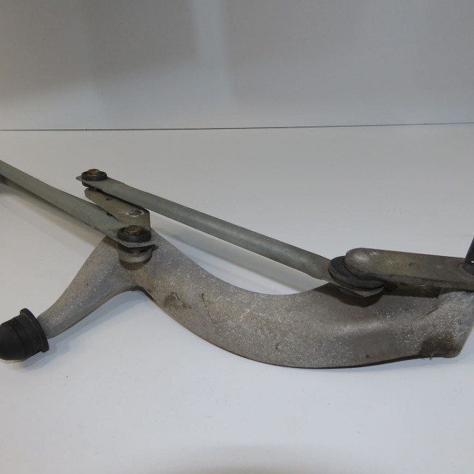 Moteur essuie-glace avant occasion FORD CMAX II Phase 1 09-2010->09-2015 1.6 TDCI 115ch 1888652 2