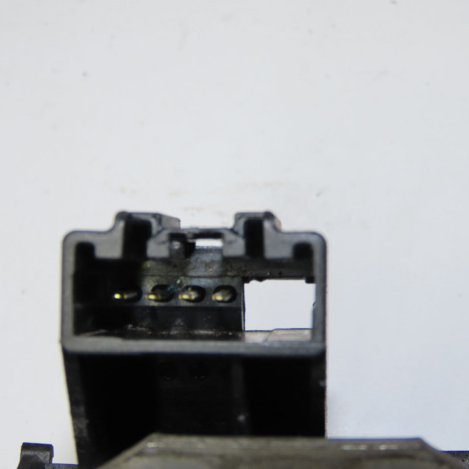 Serrure hayon occasion FORD CMAX II Phase 1 09-2010->09-2015 1.6 TDCI 115ch 1920840 3