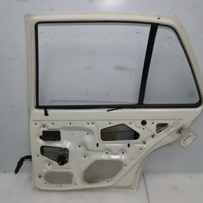 Porte arrière droite occasion PEUGEOT 309 2