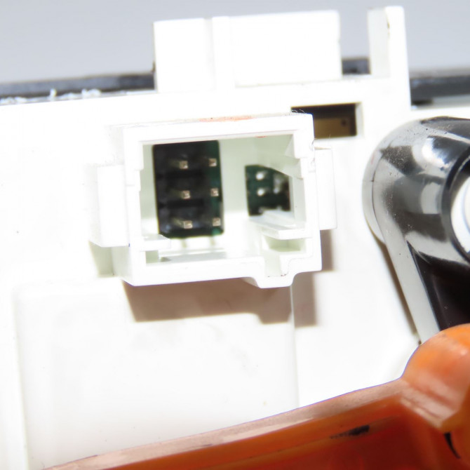 Commande de chauffage occasion PEUGEOT 208 208 Phase 1 2012-03-01->2015-09-30 1.2 VTI 82ch 9819611580 4