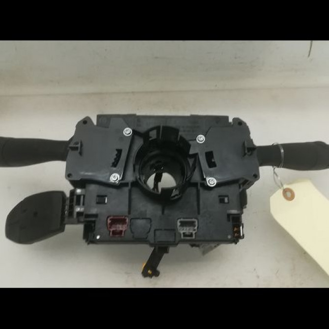 Bloc commodos occasion PEUGEOT 207 Phase 1 04-2006->06-2013 1.4 HDI 6242YP 2