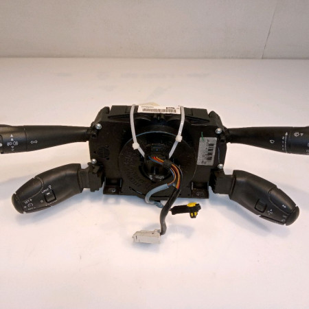 Bloc commodos occasion PEUGEOT 207 Phase 1 04-2006->06-2013 1.4 HDI 70ch 6242YP