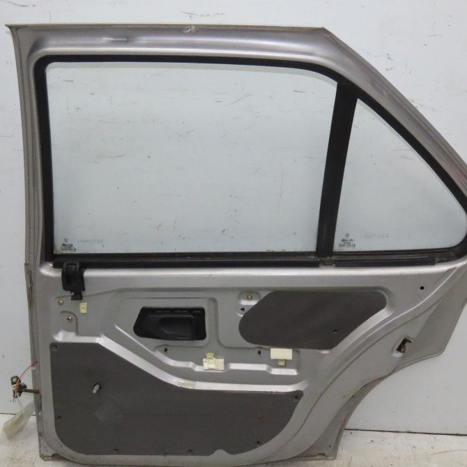 Porte arrière droite occasion PEUGEOT 306 Phase 1 09-1994->03-1997 1.9 D 9008C9 2