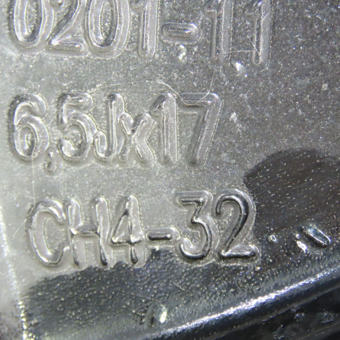 Jante aluminium occasion PEUGEOT 2008 98492690XK 7