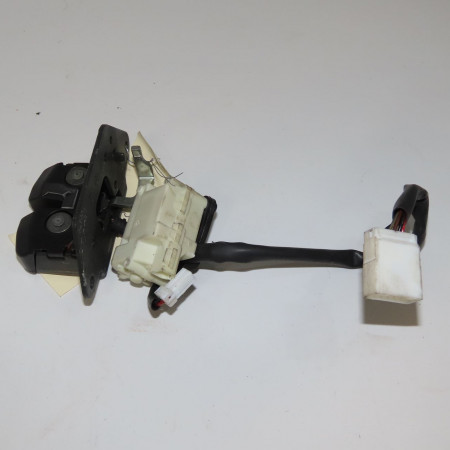 Serrure coffre arrière occasion ALFA ROMEO 159 Phase 1 09-2005->05-2013 1.9 JTDm 150ch 60689811