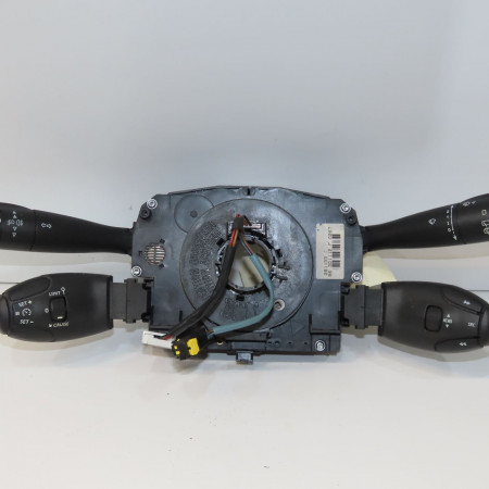 Bloc commodos occasion PEUGEOT 207 Phase 1 04-2006->06-2013 1.4i 75ch 6242YP