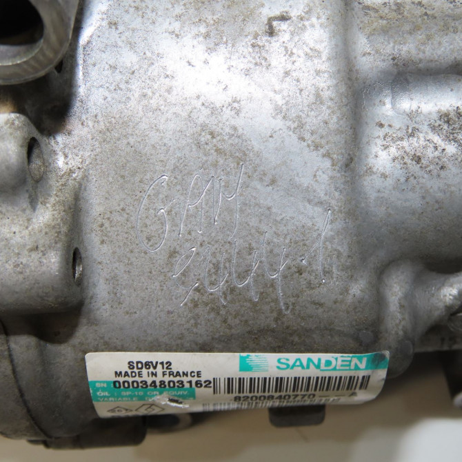 Compresseur air conditionne occasion RENAULT CLIO CAMPUS II Phase 2 07-2009->12-2012 1.2i 16v 75ch 8200840770 8
