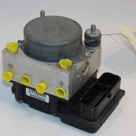 Unité hydraulique ABS occasion FIAT PANDA II Phase 1 09-2003->12-2012 1.3 JTD 16v 75ch 71748288