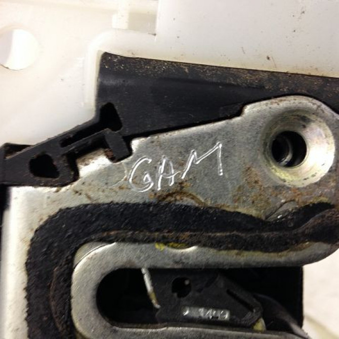 Serrure porte arg occasion KIA CEE D II Phase 1 09-2012->... 814101H010 4