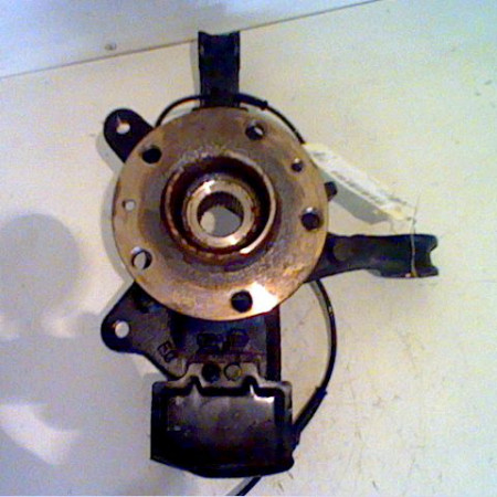 Moyeu avg occasion RENAULT LAGUNA III Phase 2 11-2010->03-2013 1.5 DCI 8v 110ch 402102771R