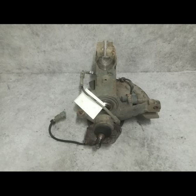 Moyeu avd occasion PEUGEOT 607 Phase 1 11-1999->09-2004 2.2 HDI 335031 2