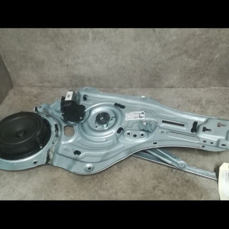 Mecanisme + moteur lève-glace avant droit occasion KIA SPORTAGE III Phase 1 09-2010->... 1.7 CRDI 115ch