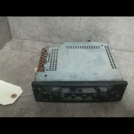 Autoradio occasion RENAULT TRAFIC II Phase 1 10-2001->08-2006 1.9 DCI 100ch 7700434436