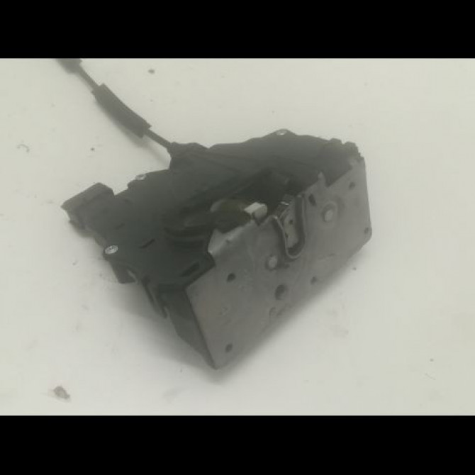 Serrure porte arg occasion FIAT GRANDE PUNTO III Phase 1 09-2005->12-2013 1.3 D MULTIJET 16v 75ch 51797569 2