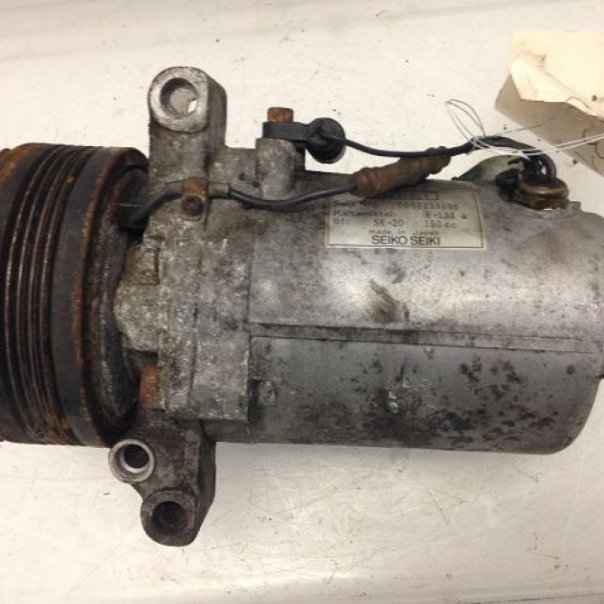 Compresseur air conditionne occasion B.M.W. SERIE 3 IV Phase 2 09-2001->03-2005 320d 64526905643 3