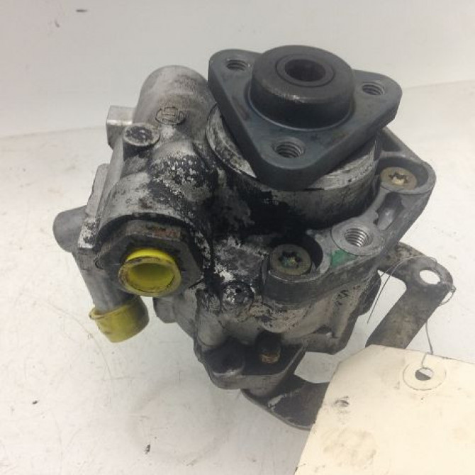 Pompe direction assistee occasion B.M.W. SERIE 5 IV Phase 1 12-1995->07-2000 525 TDS 32411092744 2