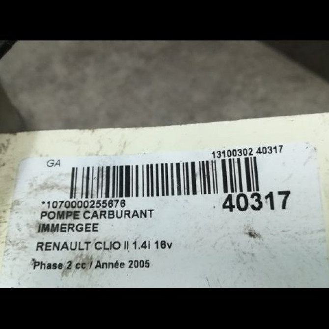 Pompe à carburant immergée occasion RENAULT CLIO II Phase 2 06-2001->07-2006 1.4i 16v 8200683207 3