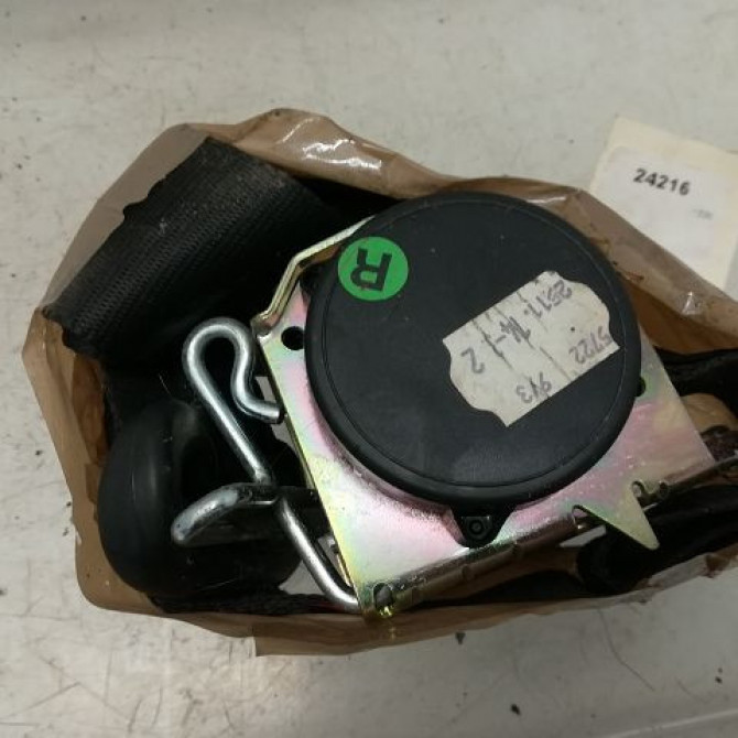 Ceinture avant droite occasion FORD FUSION Phase 1 09-2002->10-2005 1.6i 1440578 2