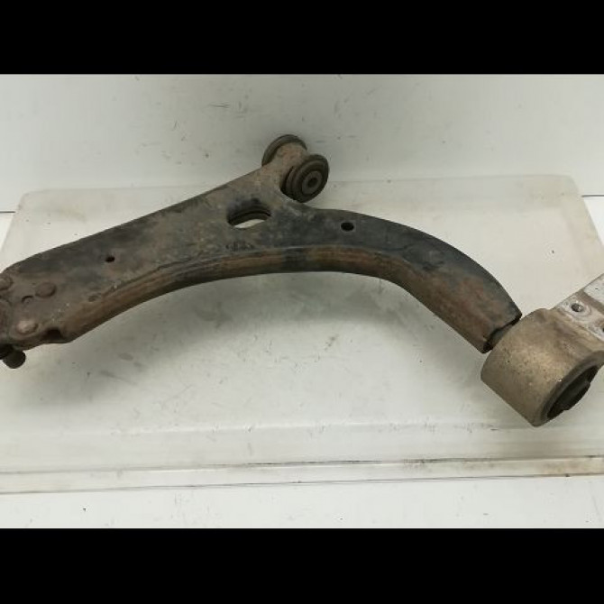 Triangle inf avd occasion FORD FUSION Phase 1 09-2002->10-2005 1.6i 1212807 2