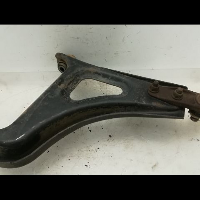 Triangle inf avg occasion RENAULT TWINGO I Phase 1 04-1993->08-1998 Air 8200737125 2