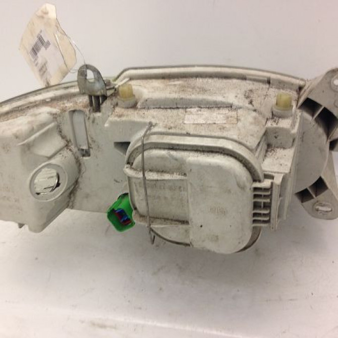 Phare gauche occasion FORD ESCORT V Phase 1 01-1995->08-2000 TD 70ch 1046881 2