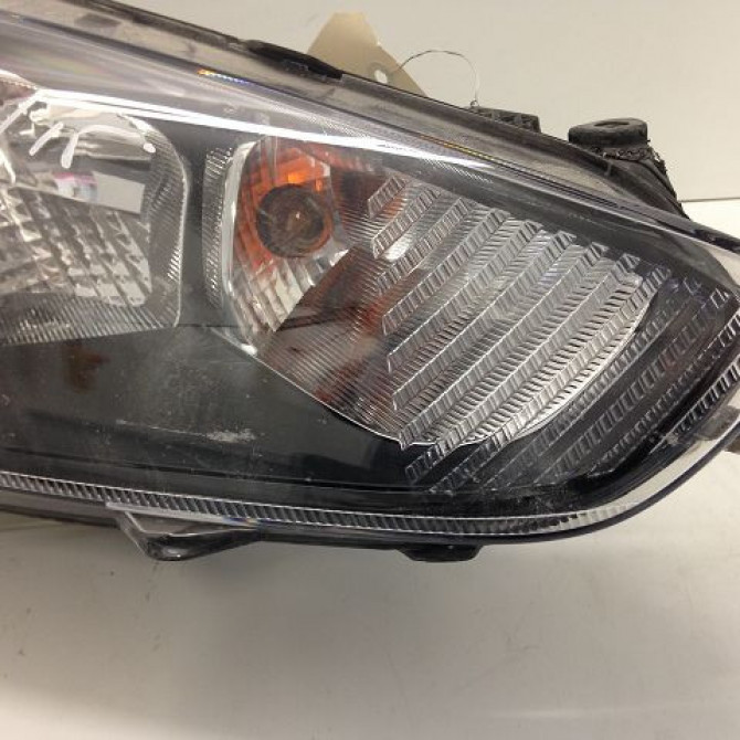 Phare droit occasion FORD FIESTA VII 2