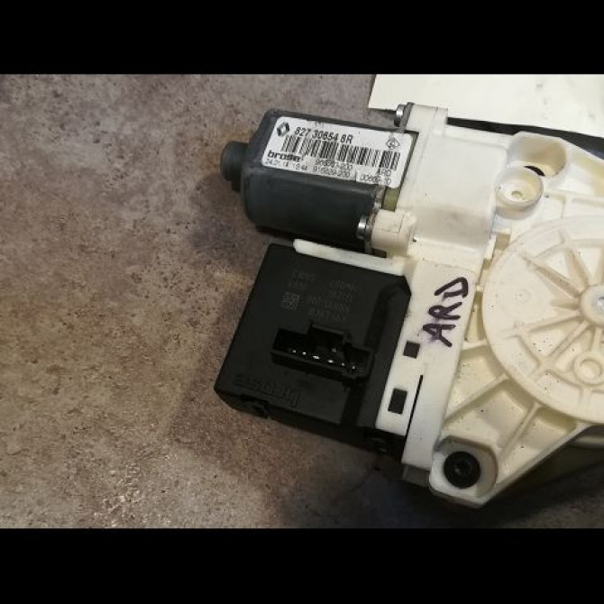 Mecanisme+moteur leve-glace ard occasion RENAULT MEGANE III Phase 3 10-2013->... 1.5 DCI 110ch 2