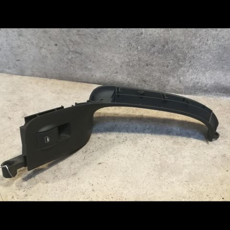 Commande leve-glace porte arrière droite occasion AUDI A4 II Phase 1 AVANT 09-2001->11-2004 8E0959855A5PR