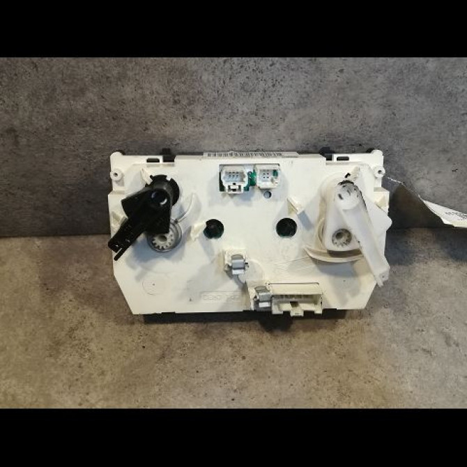 Commande de chauffage occasion PEUGEOT 307 2