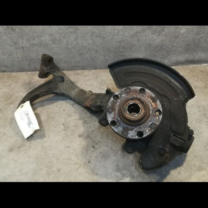 Moyeu avd occasion VOLKSWAGEN PASSAT IV Phase 2 10-2000->03-2005 1.9 TDI 100ch 4B0498625 1