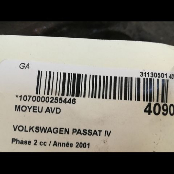 Moyeu avd occasion VOLKSWAGEN PASSAT IV Phase 2 10-2000->03-2005 1.9 TDI 100ch 4B0498625 2