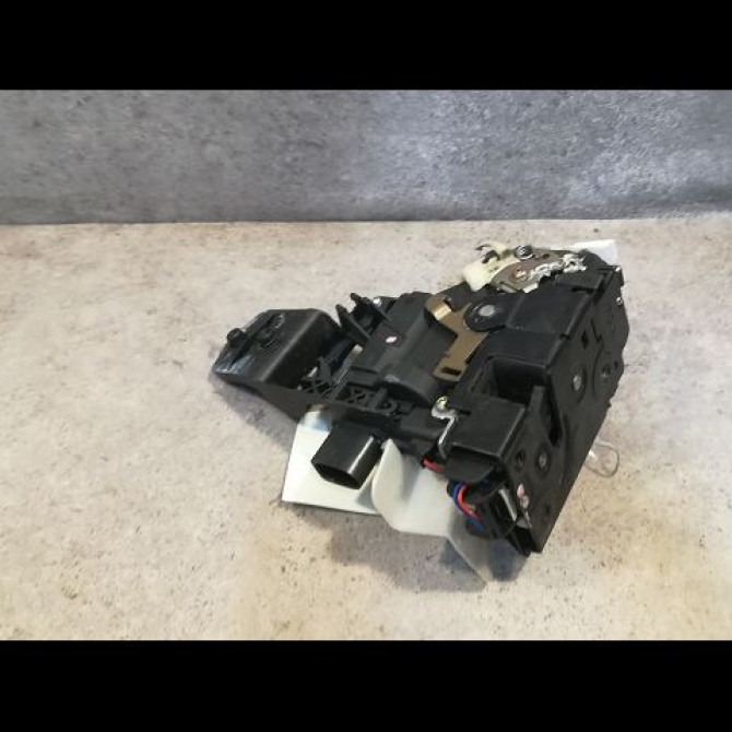 Serrure porte avd occasion VOLKSWAGEN PASSAT IV Phase 2 10-2000->03-2005 1.9 TDI 100ch 3B1837016C 1