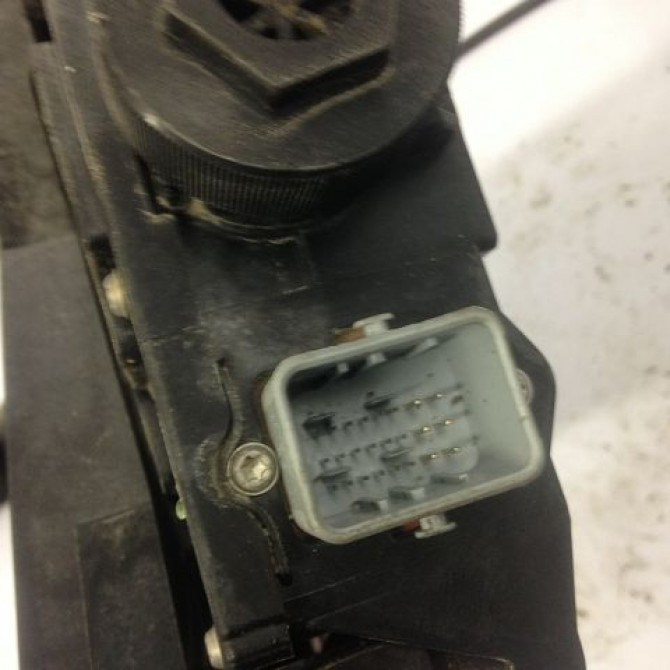 Levier frein a main occasion RENAULT MEGANE I Phase 1 11-1995->03-1999 1.6i 4