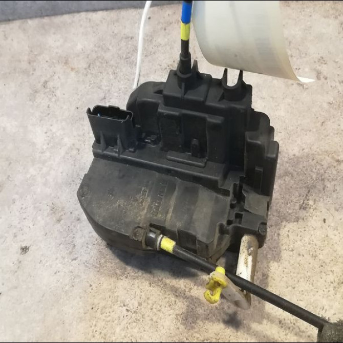 Serrure porte avg occasion NISSAN MICRA III Phase 3 11-2007->11-2010 1.5 DCI 90ch 80501BG10A 2