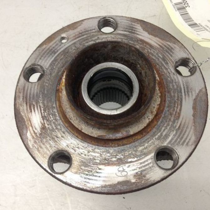 Moyeu avd occasion AUDI A6 II Phase 2 07-2001->05-2004 4E0498625D 1