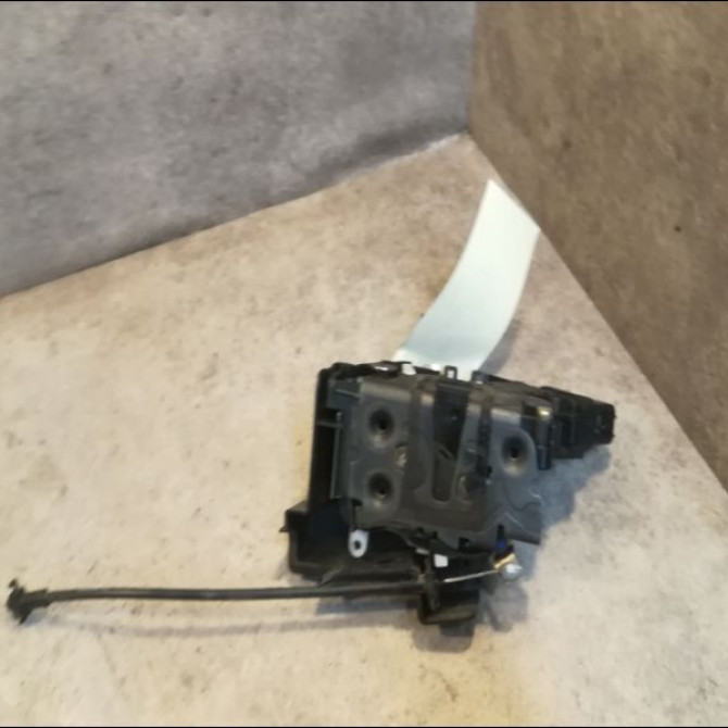 Serrure porte avg occasion FORD FOCUS II Phase 1 09-2004->12-2007 1.6 TDCI 110ch 4976083 1