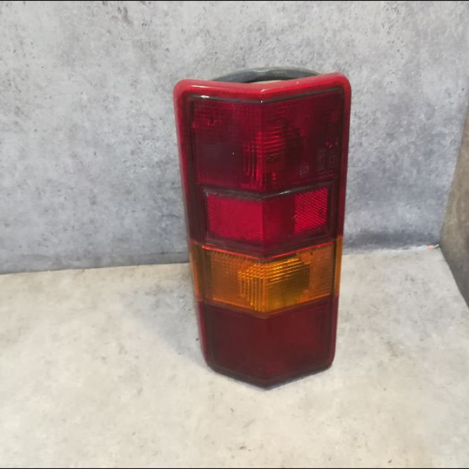 Feu arrière gauche occasion CITROEN C25 Phase 1 06-1984->09-1990 1