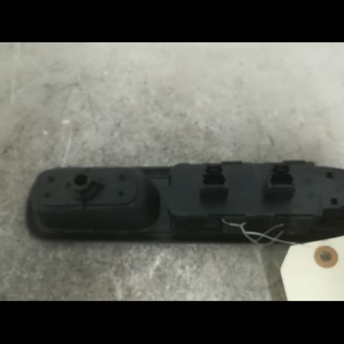 Commande lève-glace porte avant gauche occasion PEUGEOT 407 Phase 2 BREAK 07-2008->04-2011 2.0 HDI 140ch 2