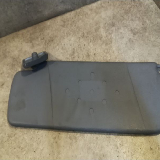 Pare-soleil droit occasion RENAULT TWINGO I Phase 1 04-1993->08-1998 1.2i 55ch 7700820869 2