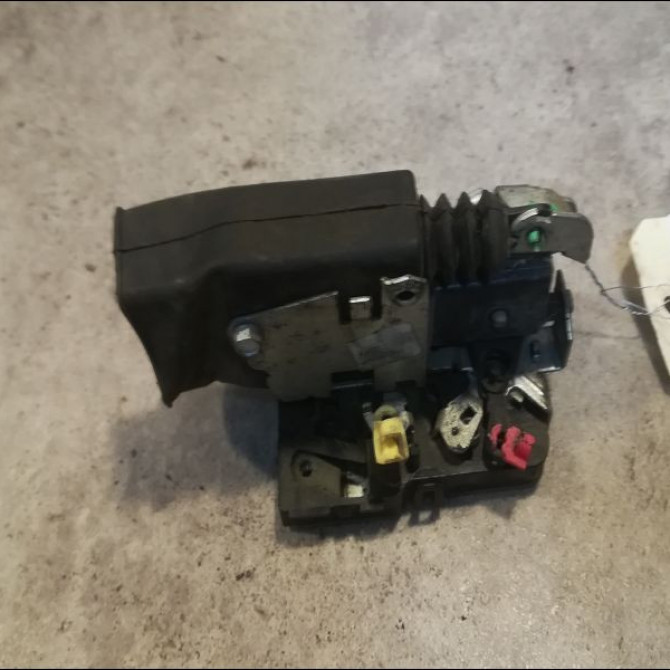 Serrure porte avg occasion DACIA LOGAN I Phase 2 MVC 10-2008->01-2013 1.5 DCI 85ch 8200928450 2