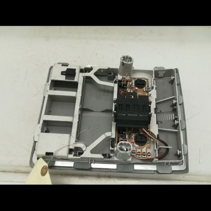 Plafonnier occasion OPEL ZAFIRA II Phase 1 07-2005->12-2007 1.9 CDTI 120ch 8972943 2