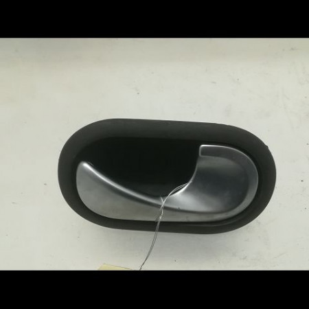 Poignee int porte ard occasion RENAULT SCENIC II Phase 1 03-2004->09-2006 1.5 DCI 100ch 8200843629