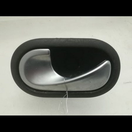 Poignee int porte arg occasion RENAULT SCENIC II Phase 1 03-2004->09-2006 1.5 DCI 100ch 8200843631