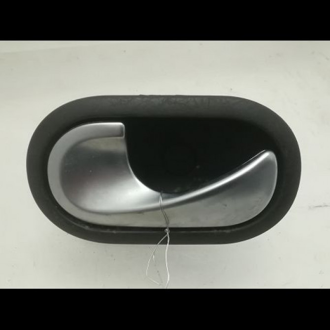 Poignee int porte arg occasion RENAULT SCENIC II Phase 1 03-2004->09-2006 1.5 DCI 100ch 8200843631 1