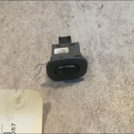 Commande leve-glace porte arrière droite occasion SAAB 9-5 I Phase 2 07-2001->12-2005 4927554