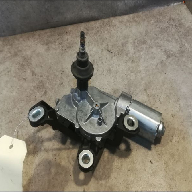 Moteur essuie-glace arrière occasion VOLKSWAGEN POLO IV Phase 2 05-2005->09-2009 1.2 60ch 6Q6955711C 1