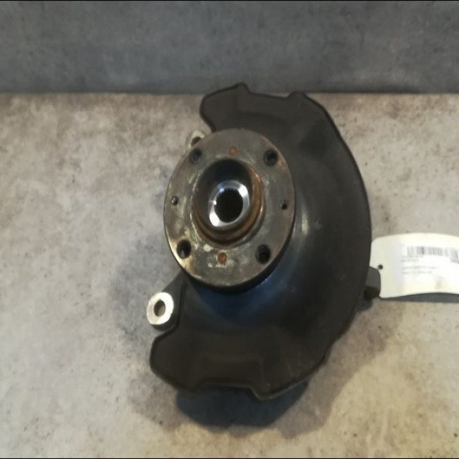 Moyeu avg occasion SUZUKI SWIFT III Phase 1 03-2005->09-2011 1.3i 90ch 1